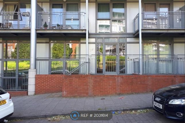 Flat to rent in Alfred Knight Way, Birmingham