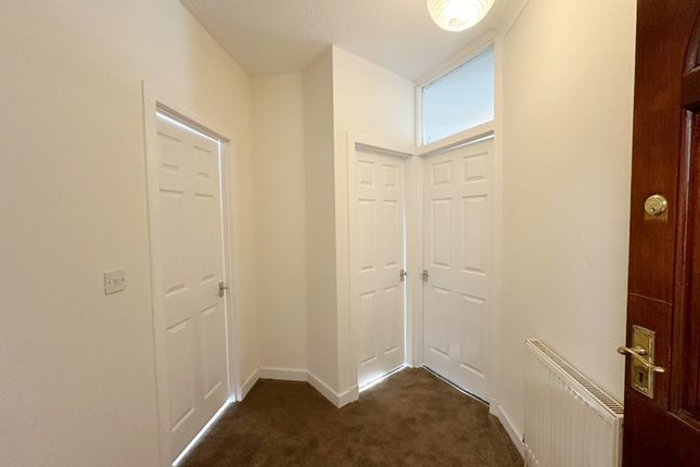 Chapel Road, Strathaven, ML10 6NA, Strathaven photo 4
