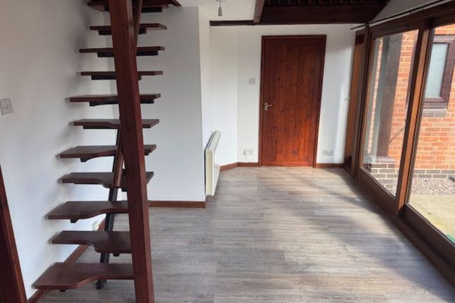 Nichol House, Telford photo 3