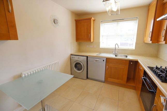 43 Hampstead Drive, Manchester photo 5