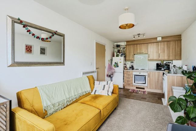 6 Belleisle Apartments,, Phoebe Road, Pentrechwyth photo 2