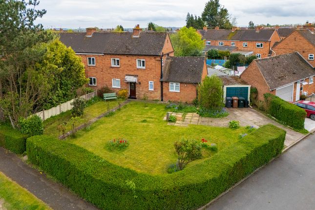 2-bed house on 11, Heath Close, Worcester, £230,000