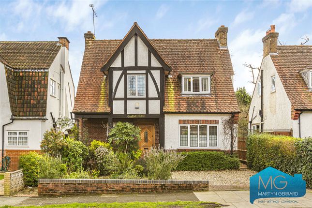 Thumbnail Detached house for sale in Valley Avenue, London