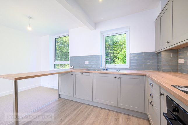 170, Almondbury Bank, West Yorkshire photo 4