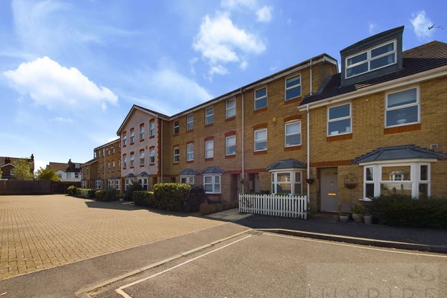 Thumbnail Town house for sale in Trinity Square, Horsham
