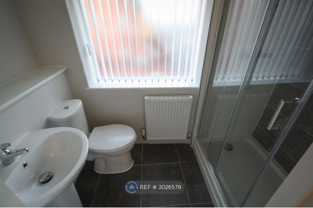 Cheshire Cheese Apartments, High St, Stoke-On-Trent photo 3