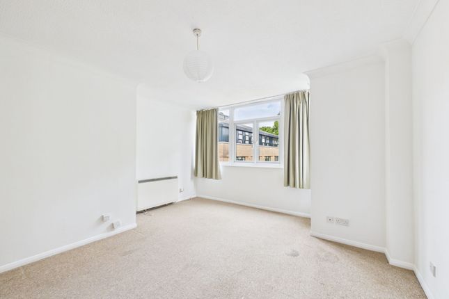 Flat 20, Parkside, Huntingdon photo 3