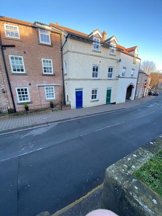 Thumbnail Flat for sale in Allhallowgate, Ripon