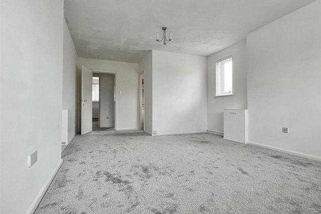 Flat 3, Littlefield Court Granville Road, Weymouth photo 3