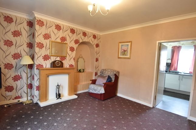 7, Dean Street, Whitburn photo 4
