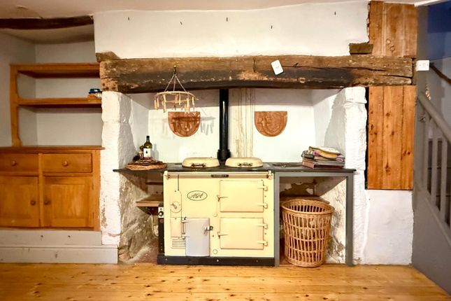 4, Trinity Road, Stroud photo 3