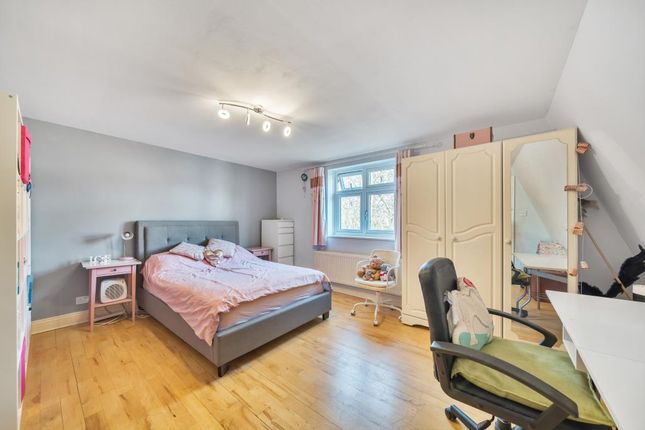 Detached house for sale in Broughton Avenue, Finchley