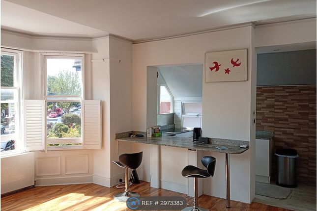 Pembroke Crescent, Hove photo 3