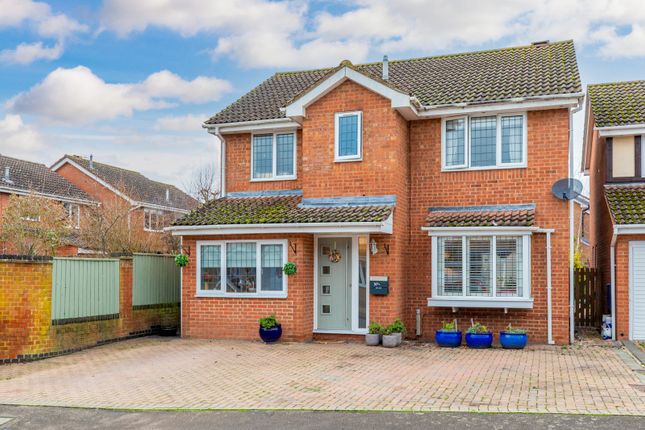Thumbnail Detached house for sale in Osprey Close, Bicester