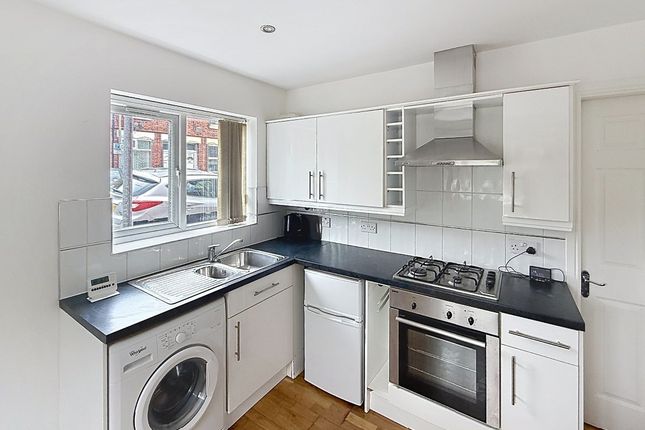 Flat 2  Bracken Street, Stoke on Trent photo 3