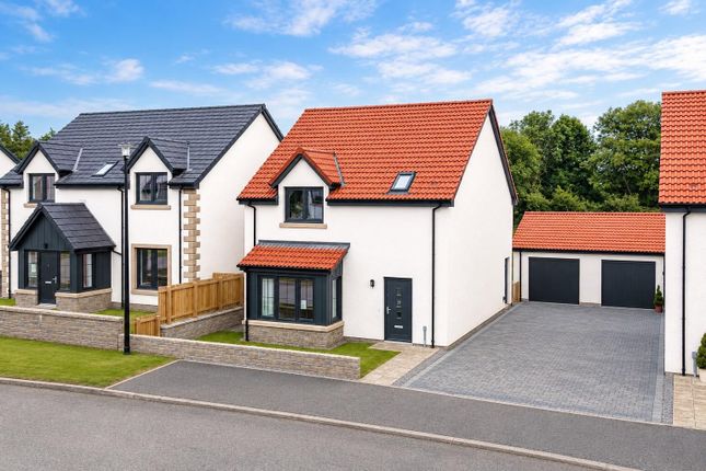 3-bed detached on The Village, Rosslynlee, £445,000