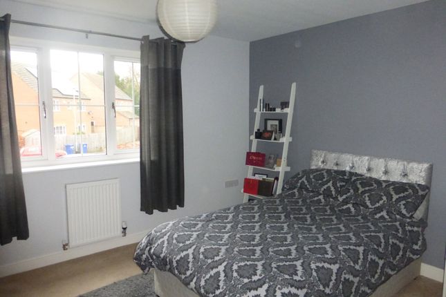 Terraced house to rent in Galba Road, Caistor