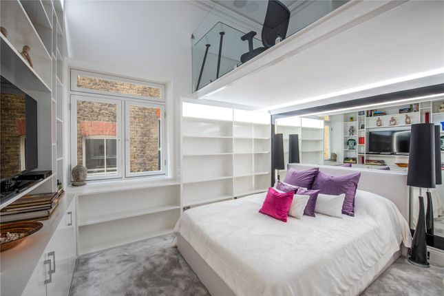 Flat for sale in Bolton Gardens, Earl's Court