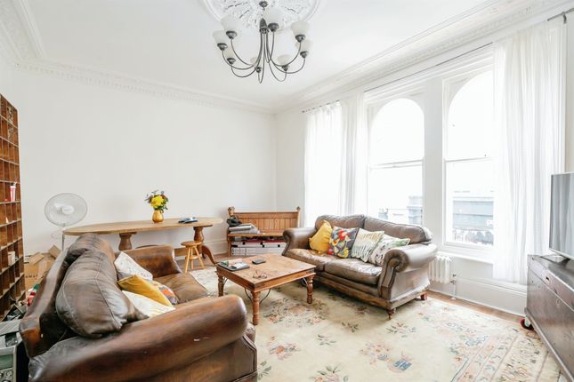 Flat 1, 19, Kings Road, St. Leonards-On-Sea photo 3