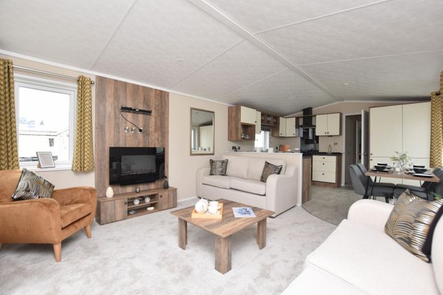 Pemberton Avon, New Beach Holiday Park, Dymchurch photo 2
