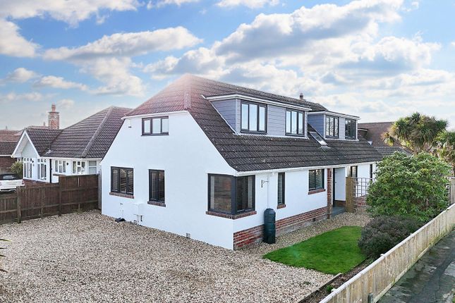 Property for sale in Seacroft Avenue, Barton On Sea, New Milton BH25