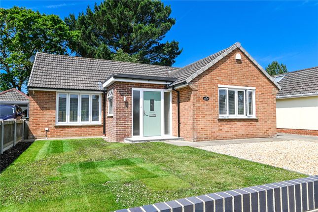 Western Avenue, Barton On Sea, New Milton, Hampshire BH25, 2 bedroom ...