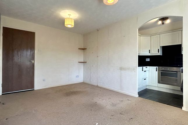 14 Patterdale, Cheadle photo 3