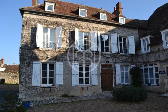 Property for sale in La Roche-Posay, 86260, France, Poitou-Charentes, La Roche-Posay, 86260, France