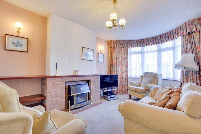 18 Greenhill Road, Leicester photo 2