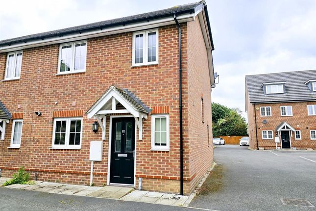 3-bed house on 105, Invicta Road, Dartford, £2,100/mo