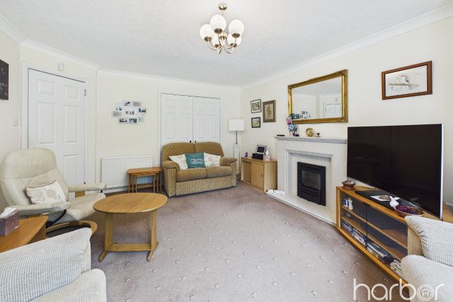 85 Glen Lednock Drive, Cumbernauld, North Lanarkshire photo 3