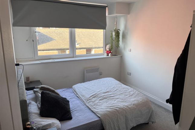 George House, Apartment 25, George Street, Wakefield photo 5
