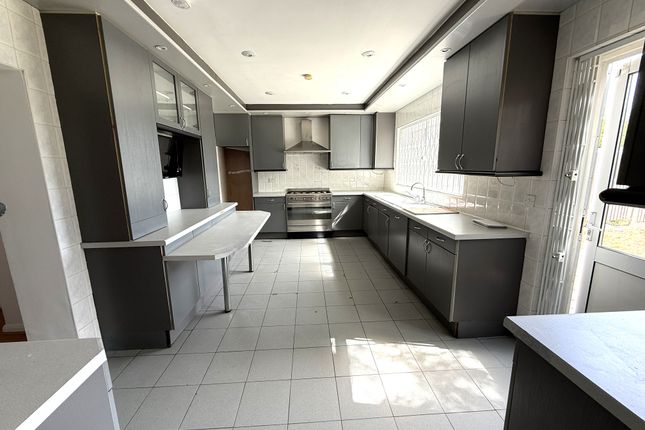 146, Salmon Street, Wembley Park photo 5