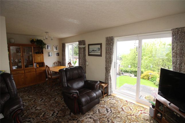 3 Bed Semi Detached House For Sale In Linden Close