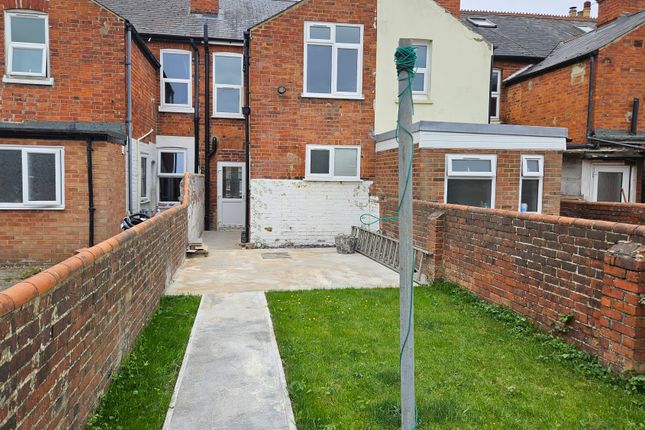 Terraced house for sale in Cholmeley Road, Reading