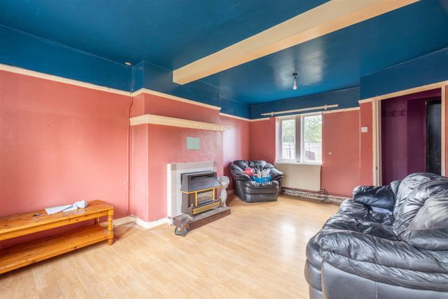 15, Meadow Way, Maidenhead photo 4