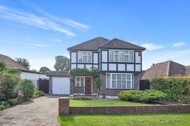 Thumbnail Detached house for sale in Coulsdon Road, Old Coulsdon