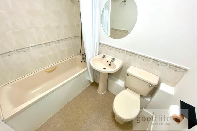 92, Altrincham Tower, Sunderland photo 5