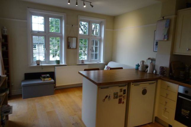73a,, Old London Road, Kingston upon Thames photo 4