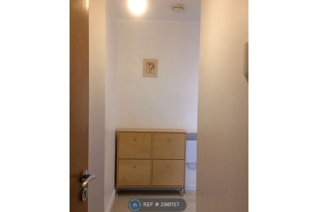Flat, Bothwell Street, Glasgow photo 2