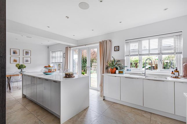 Cheston House, London Road, Great Chesterford photo 2