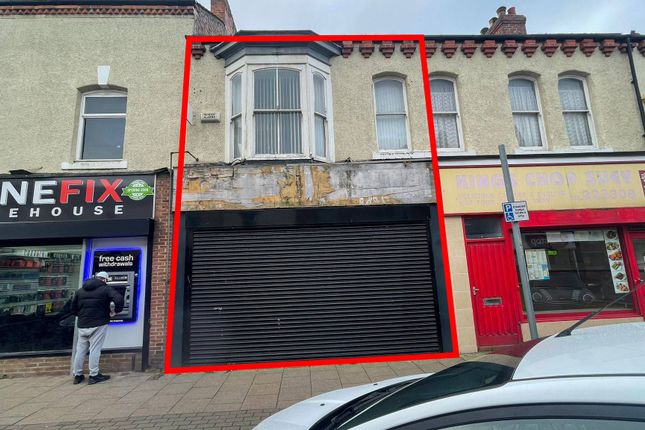 Retail premises to let in Kings Road, North Ormesby