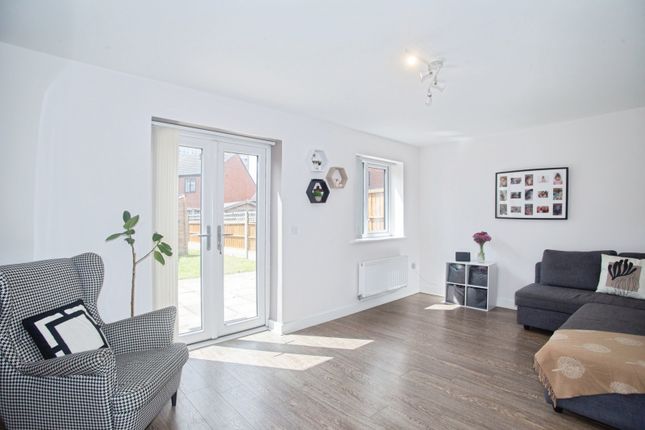 23, Landos Road, Lancashire photo 2