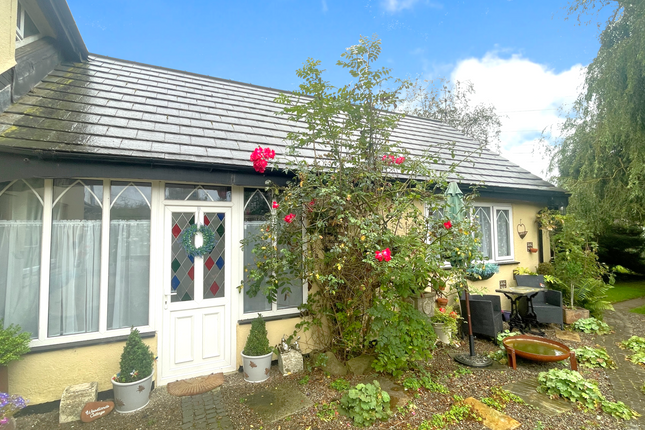 Thumbnail Bungalow to rent in Woodlands, Bartle Lane, Preston