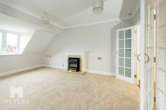 Flat 26 Cottage Mews, Christchurch Road, Ringwood photo 4