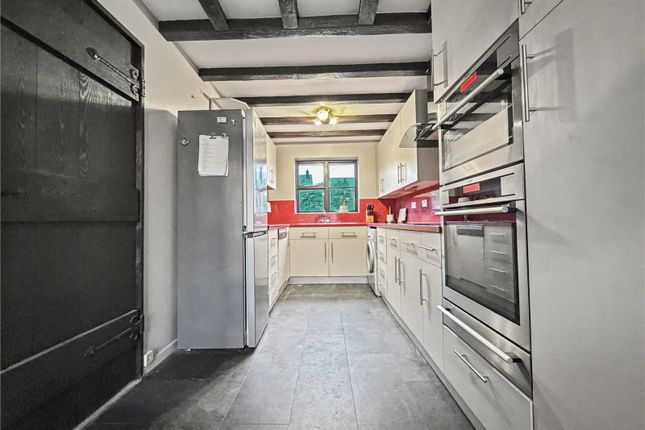 151, Darland Avenue, Kent photo 4