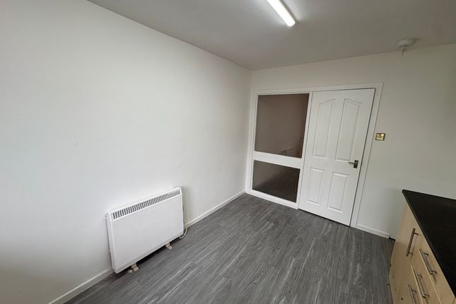 Kildonan Court, Wishaw, North Lanarkshire, ML2 9DL, North Lanarkshire photo 5