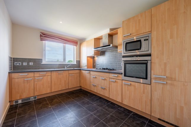 46, Canniesburn Quadrant, East Dunbartonshire photo 4