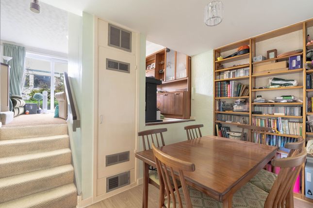 32 Otter Close, Cambridge photo 4