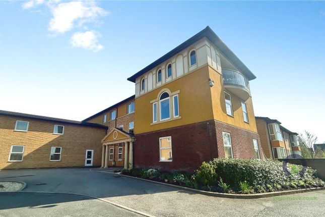 122, Sienna Court, Oldham photo 2